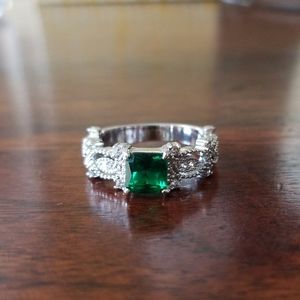 Emerald Crystal Ring